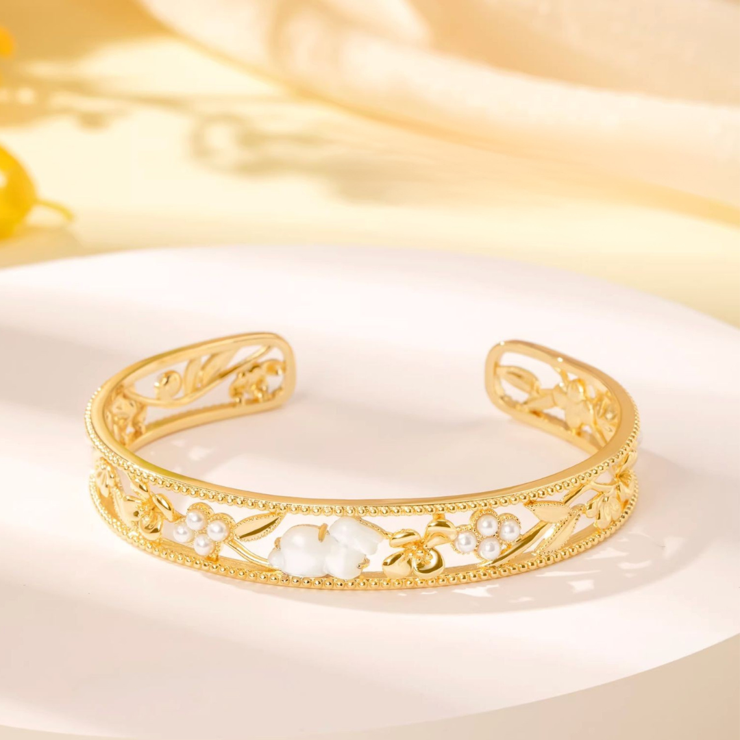 Legend of the Jade Rabbit Bracelet Set