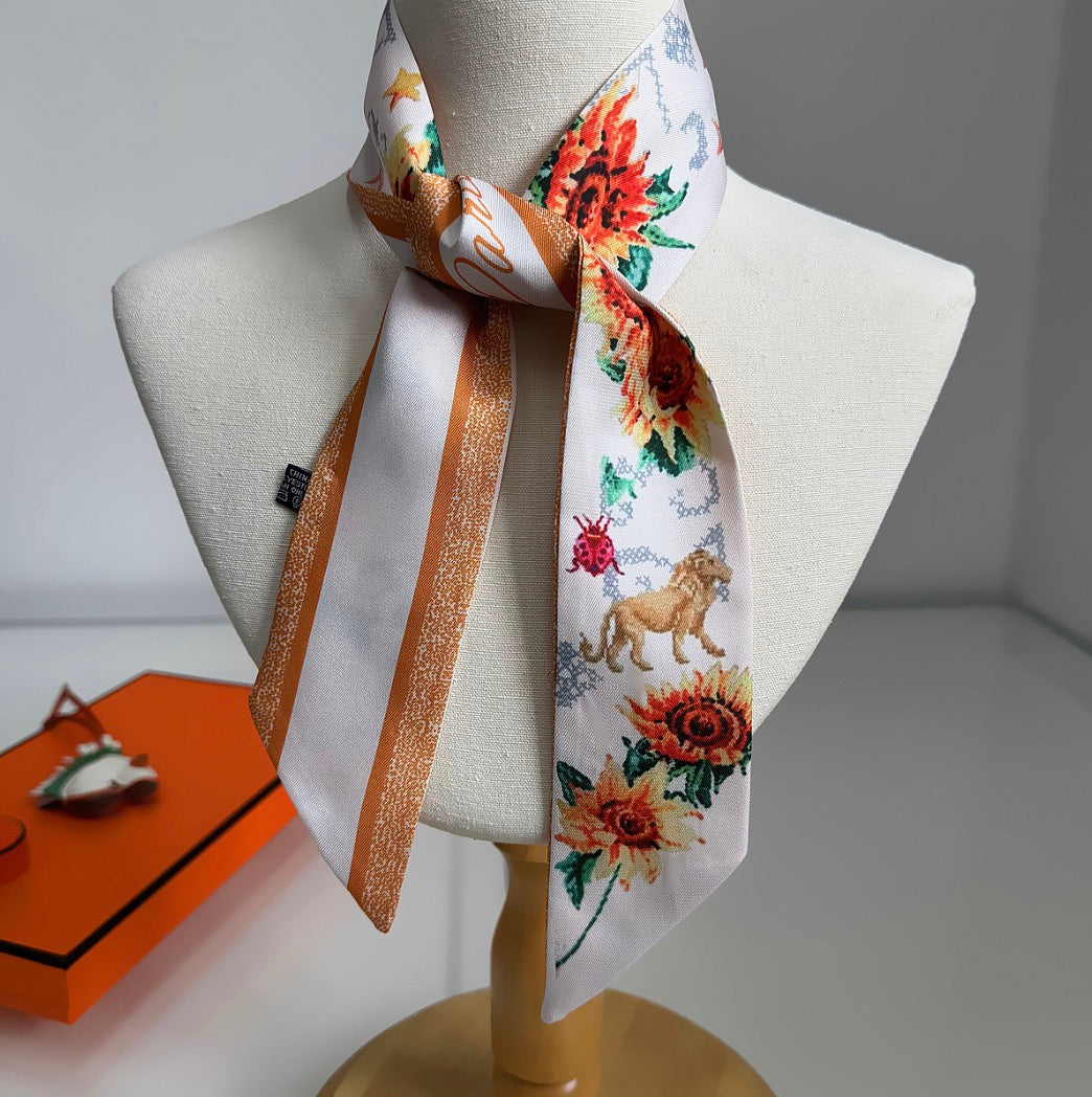 Leo Edition Satin Twilly