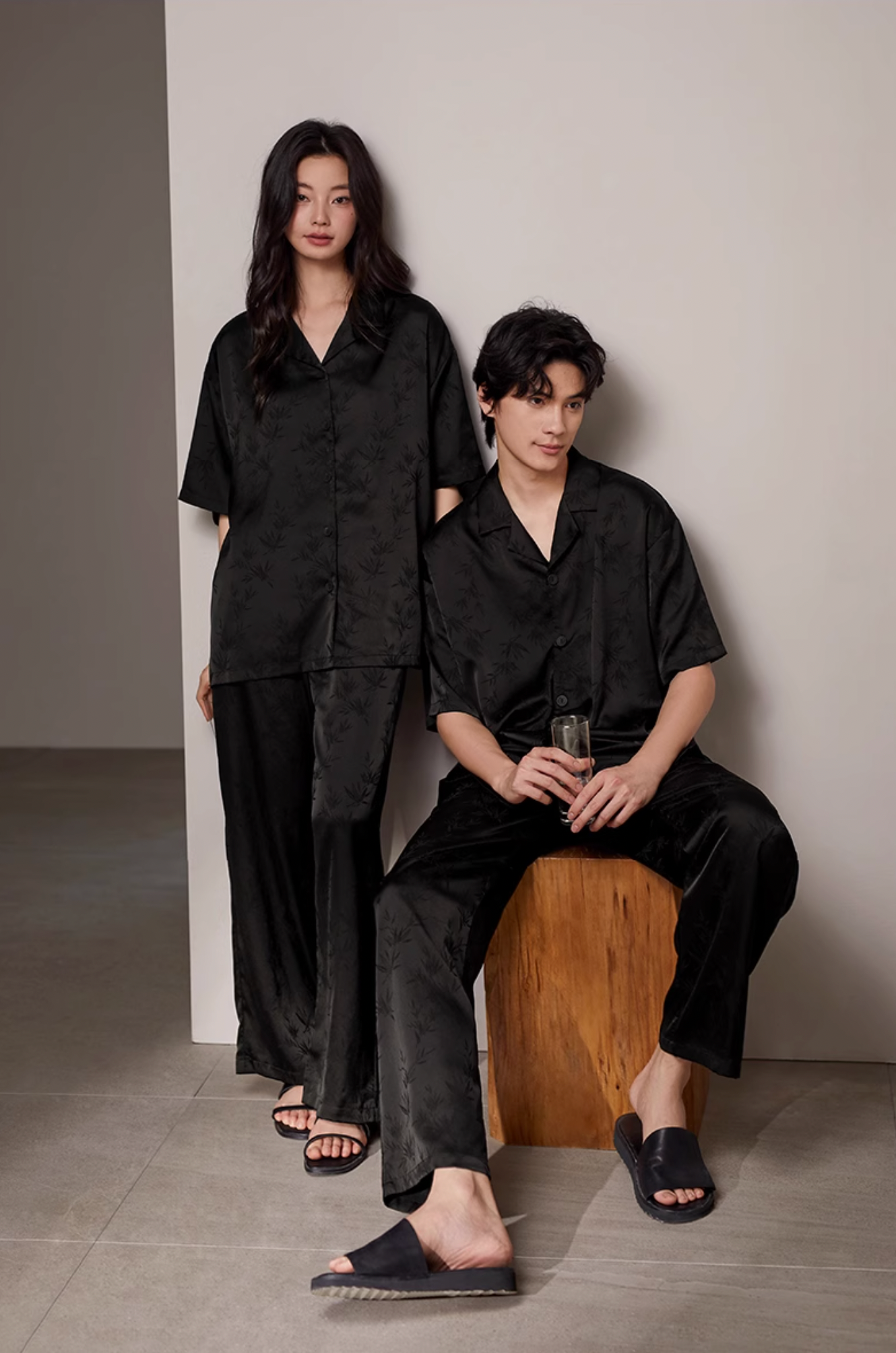 Zhú Pajamas Set (Short-Sleeve & Pants)