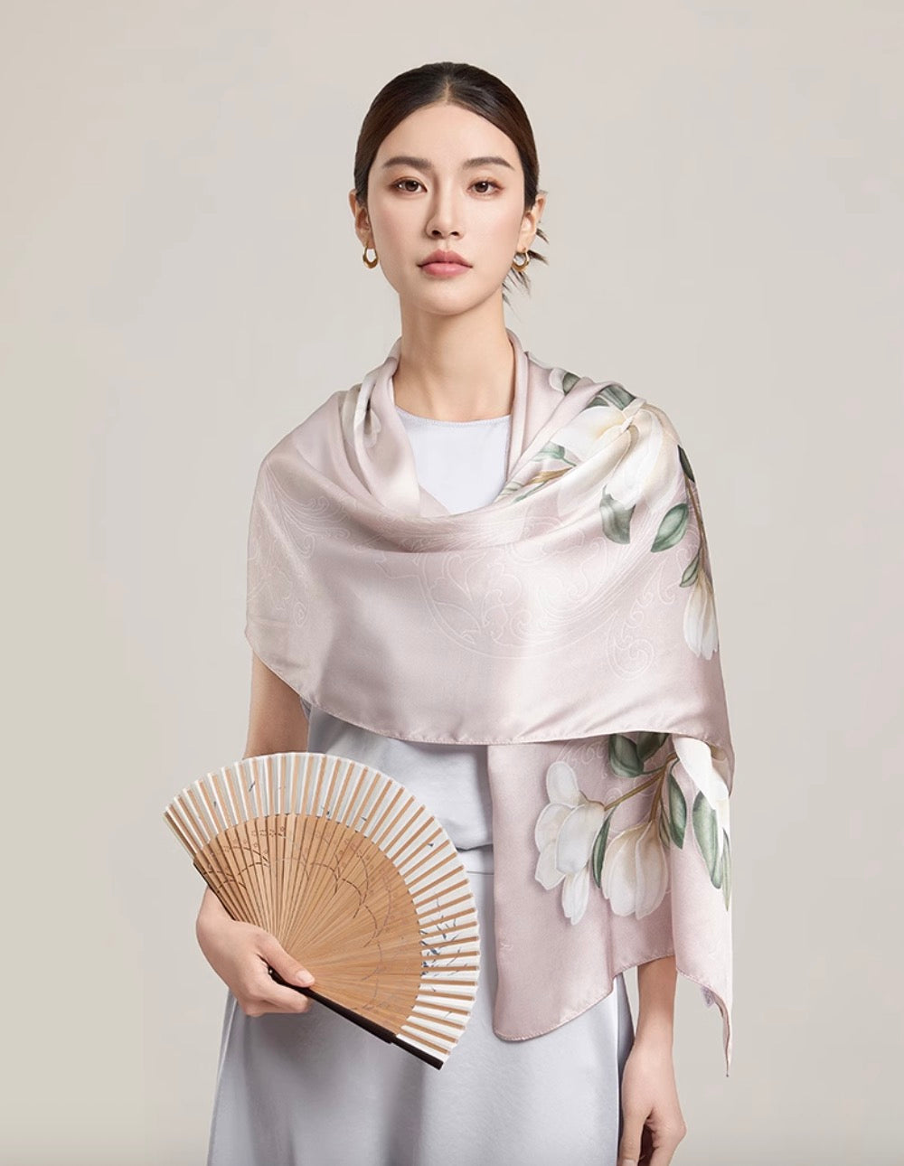 Whispering Magnolia Mulberry Silk Scarf (170x53cm)