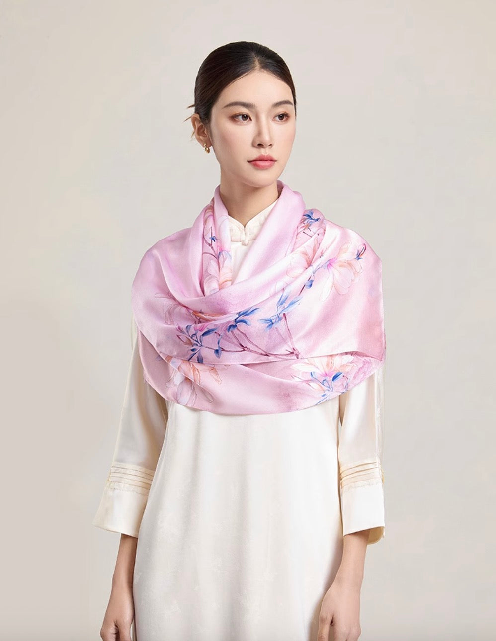 Soft Pale Breeze Mulberry Silk Scarf (170x53cm)