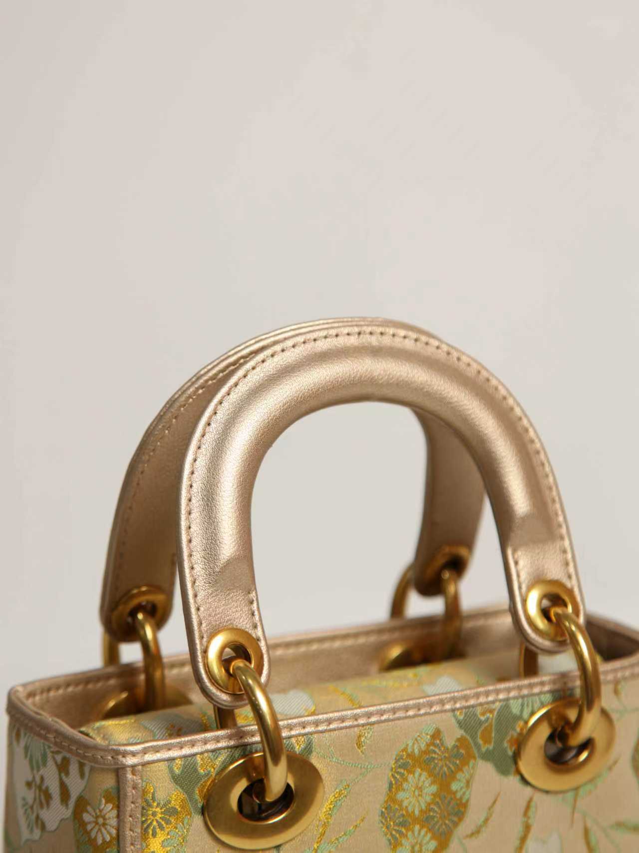 Tang Gold 17 Gilded Vines Song Brocade Bag