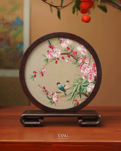 Su Embroidery Wood Ornament (One Design, Double-Sided)