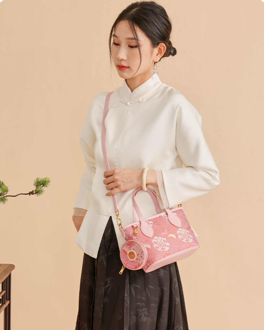 Tang Red 27 Pink Song Brocade Bucket Bag