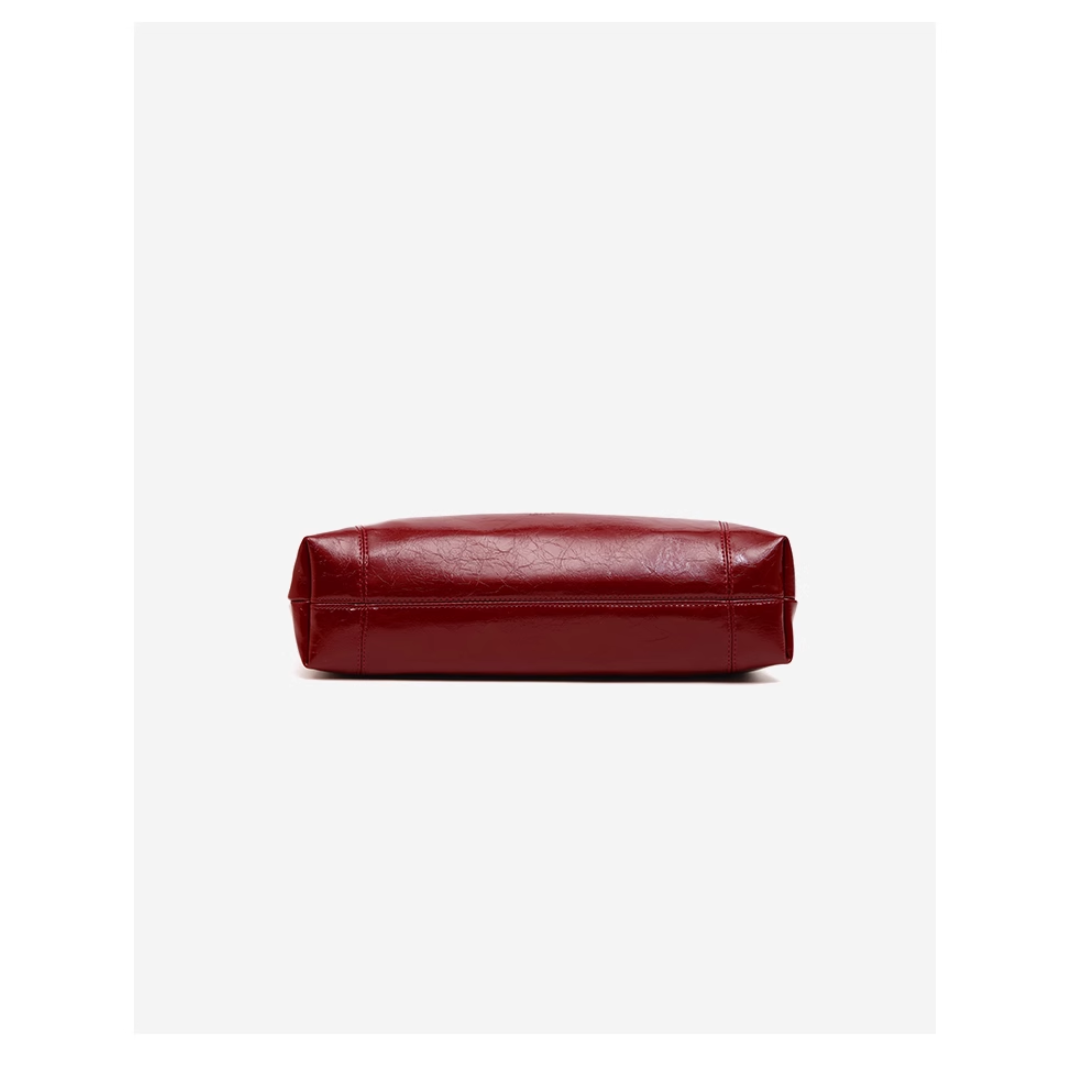 Tang Red 29 Glazed Scarlet Hobo Bag