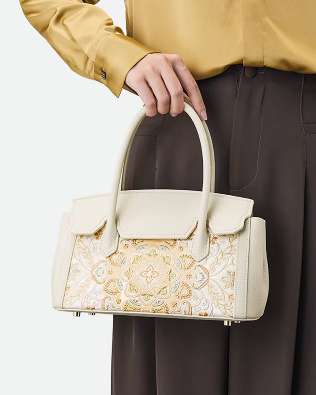 Tang Red 25 Embroidered Treasure Floral Short Tote