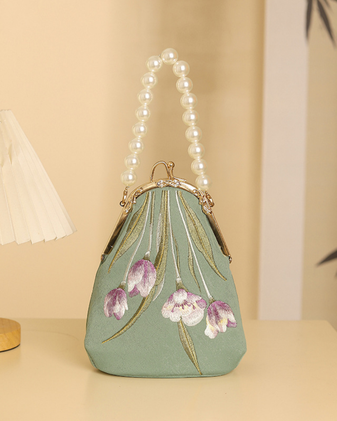 Tang Bloom Tulip Phone Bag