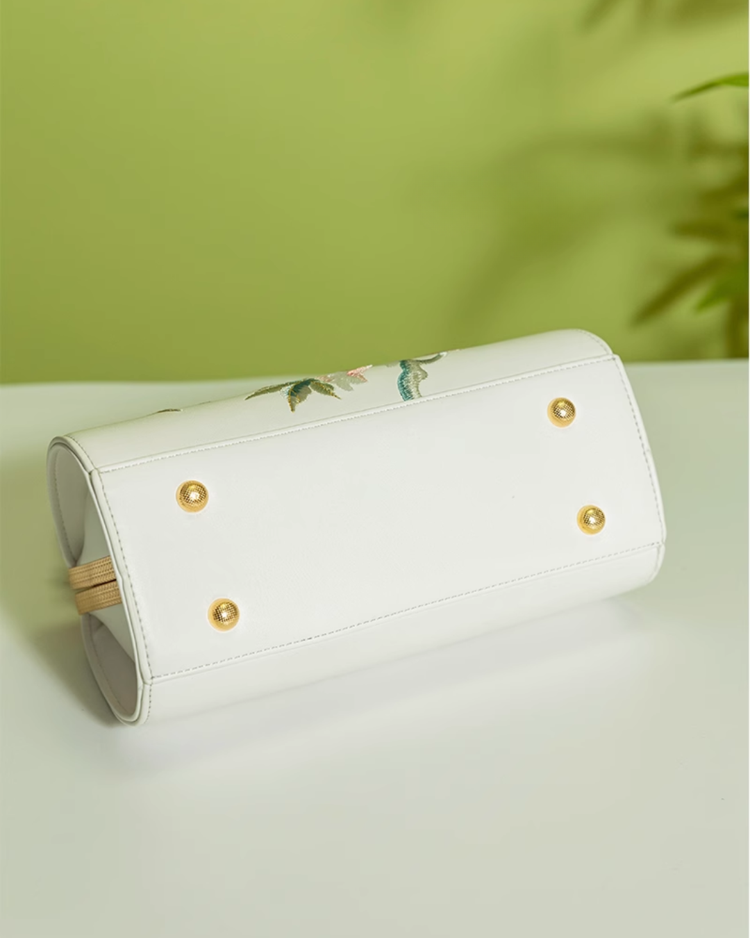 Tang Bloom Peony Clutch