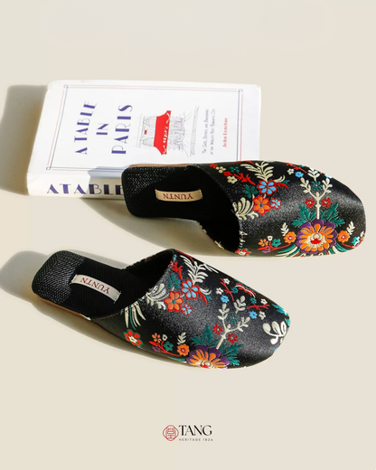 Hundred Flowers Embroidered Satin Women Indoor Slipper