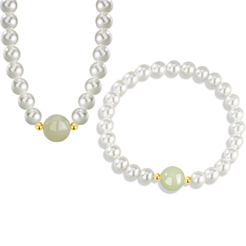 Luna Pearl Jade Jewellery Set
