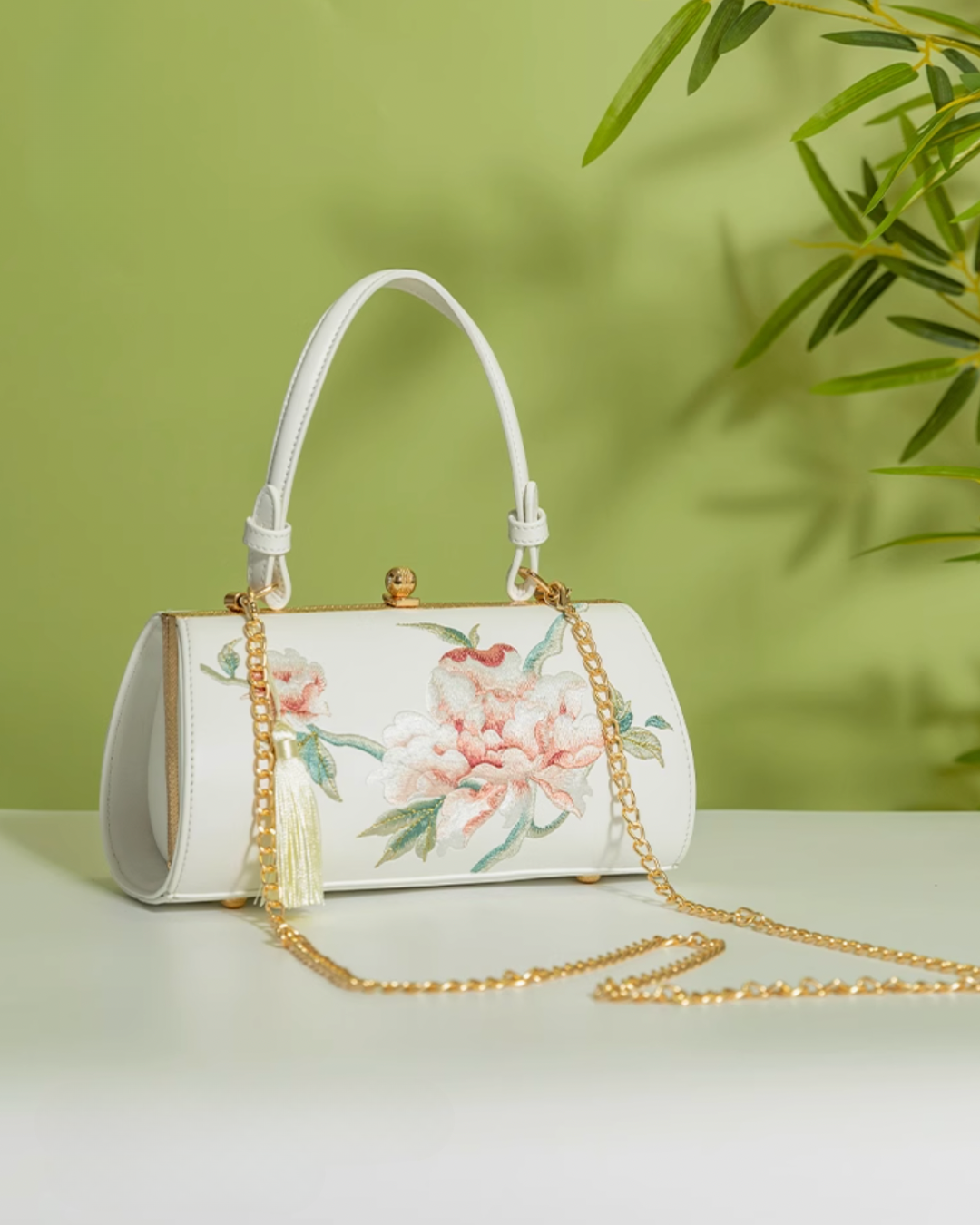 Tang Bloom Peony Clutch