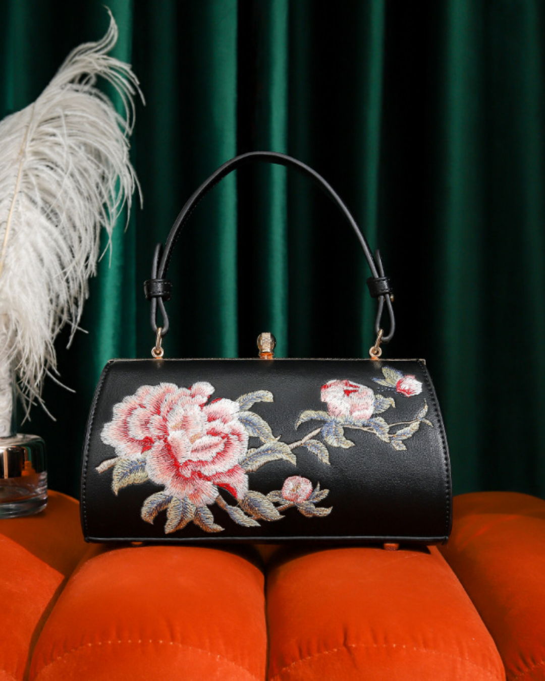 Tang Bloom Peony Clutch
