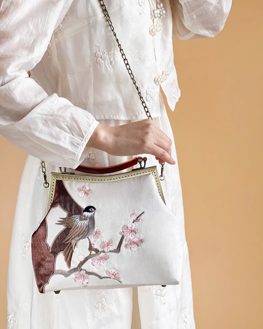 Tang Bloom Peach Blossom Clutch