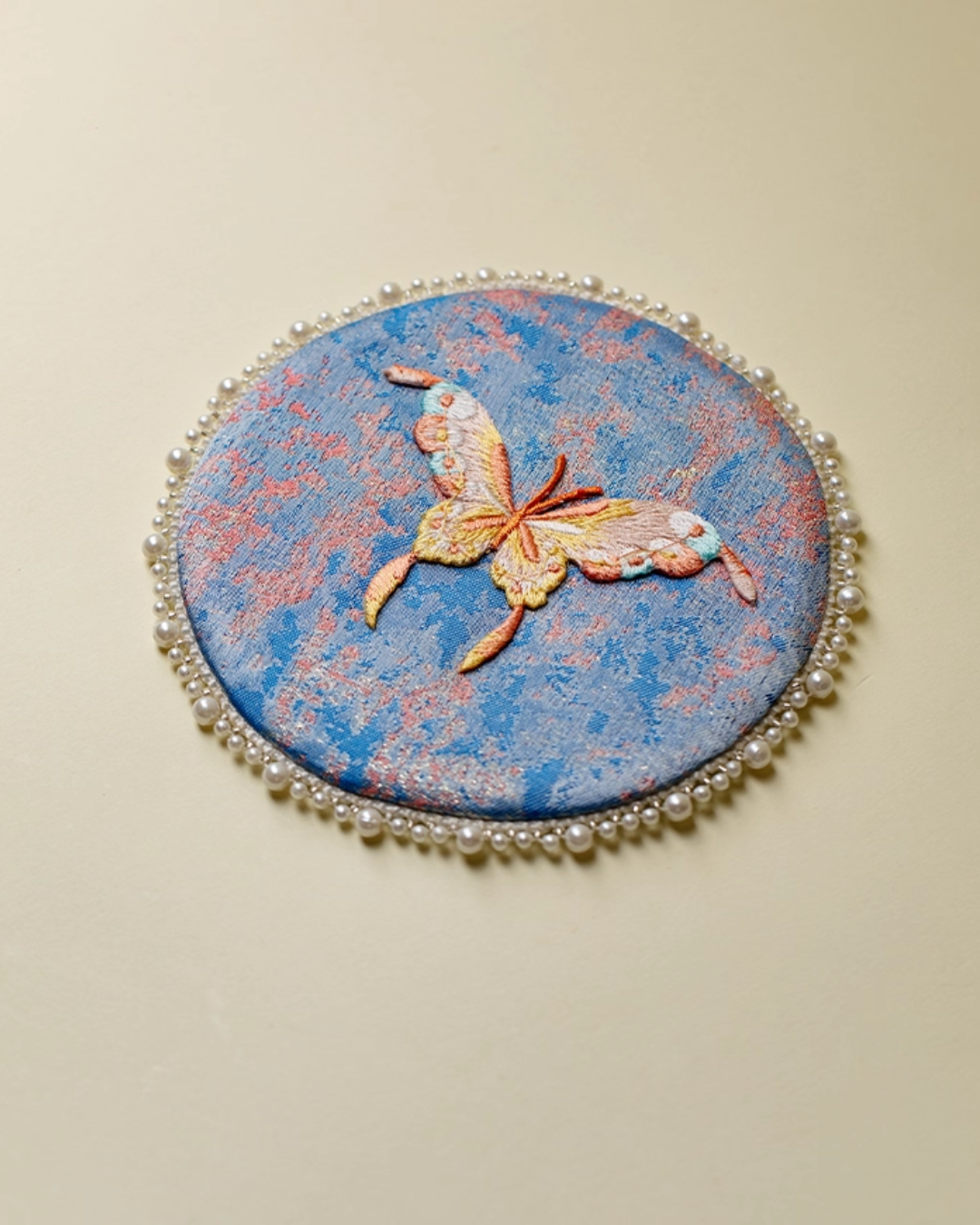 Dreamwing Pearl Brocade Coaster Set