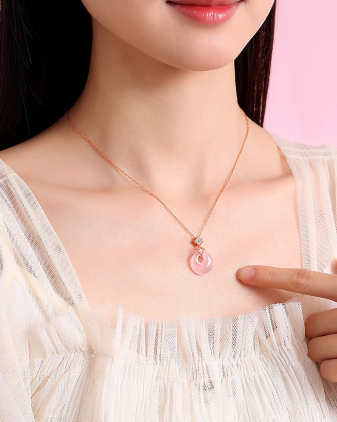 Roselune Necklace