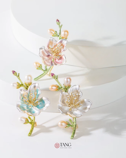 Ivory Magnolia Brooch