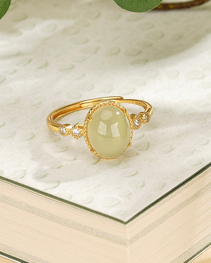 Yunelle Ring