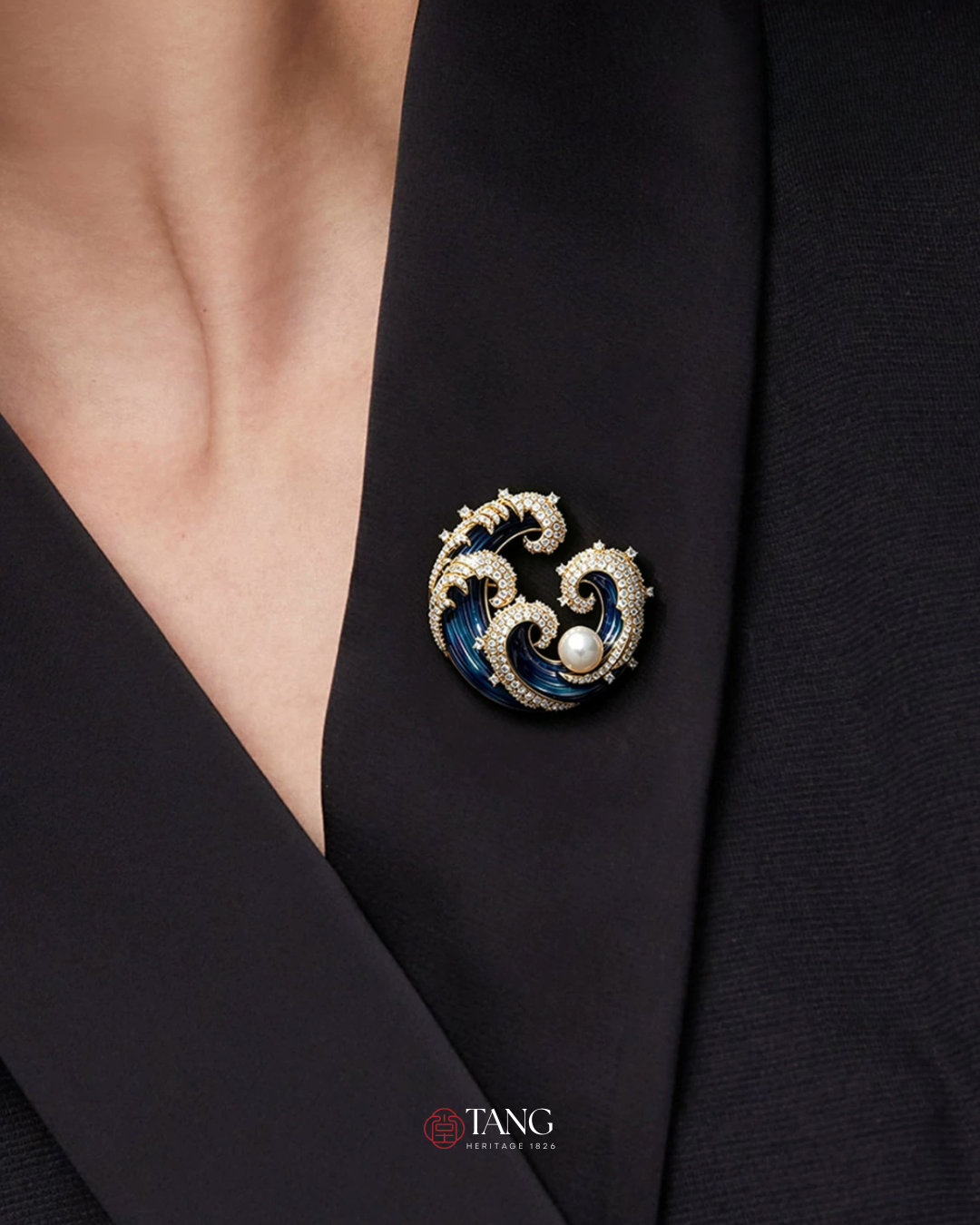 Sovereign Wave Brooch