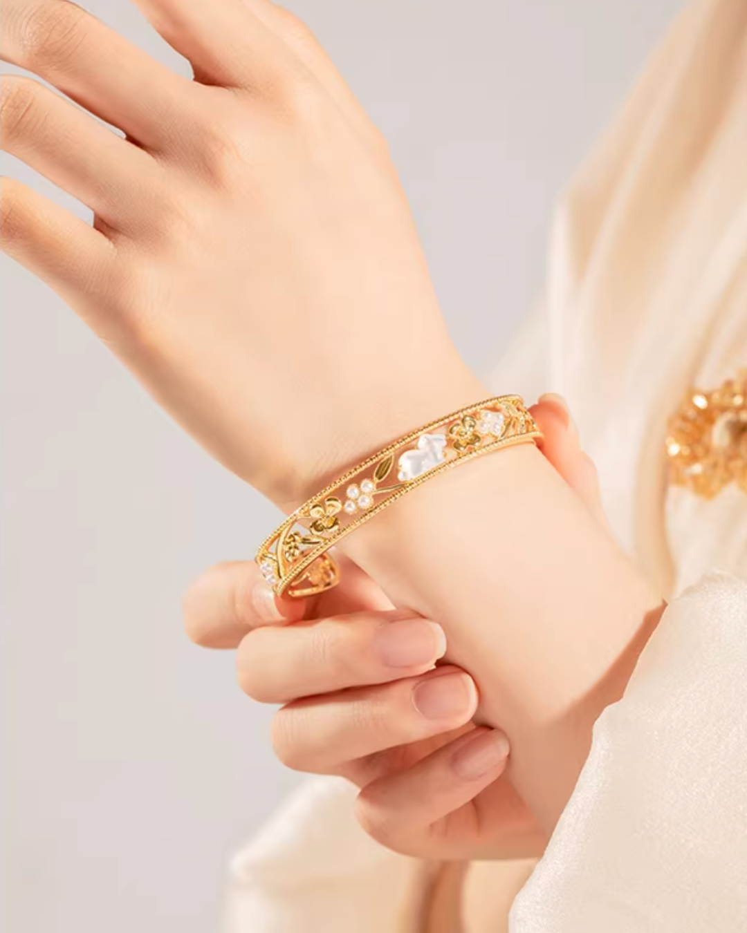 Legend of the Jade Rabbit Bracelet Set