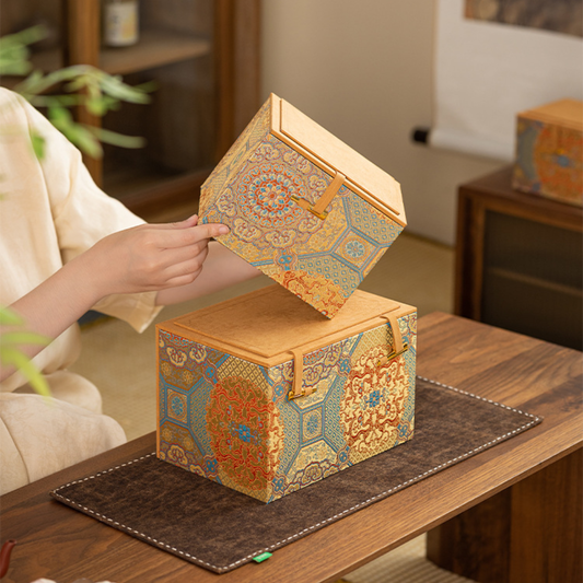 Imperial Brocade Ceramics Gift Box