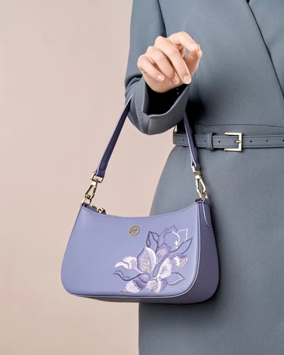 Tang Red 24 Embroidered Peony Shoulder Bag