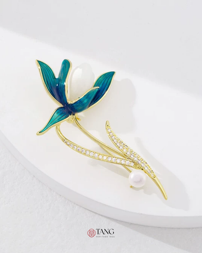 Serene Magnolia Brooch
