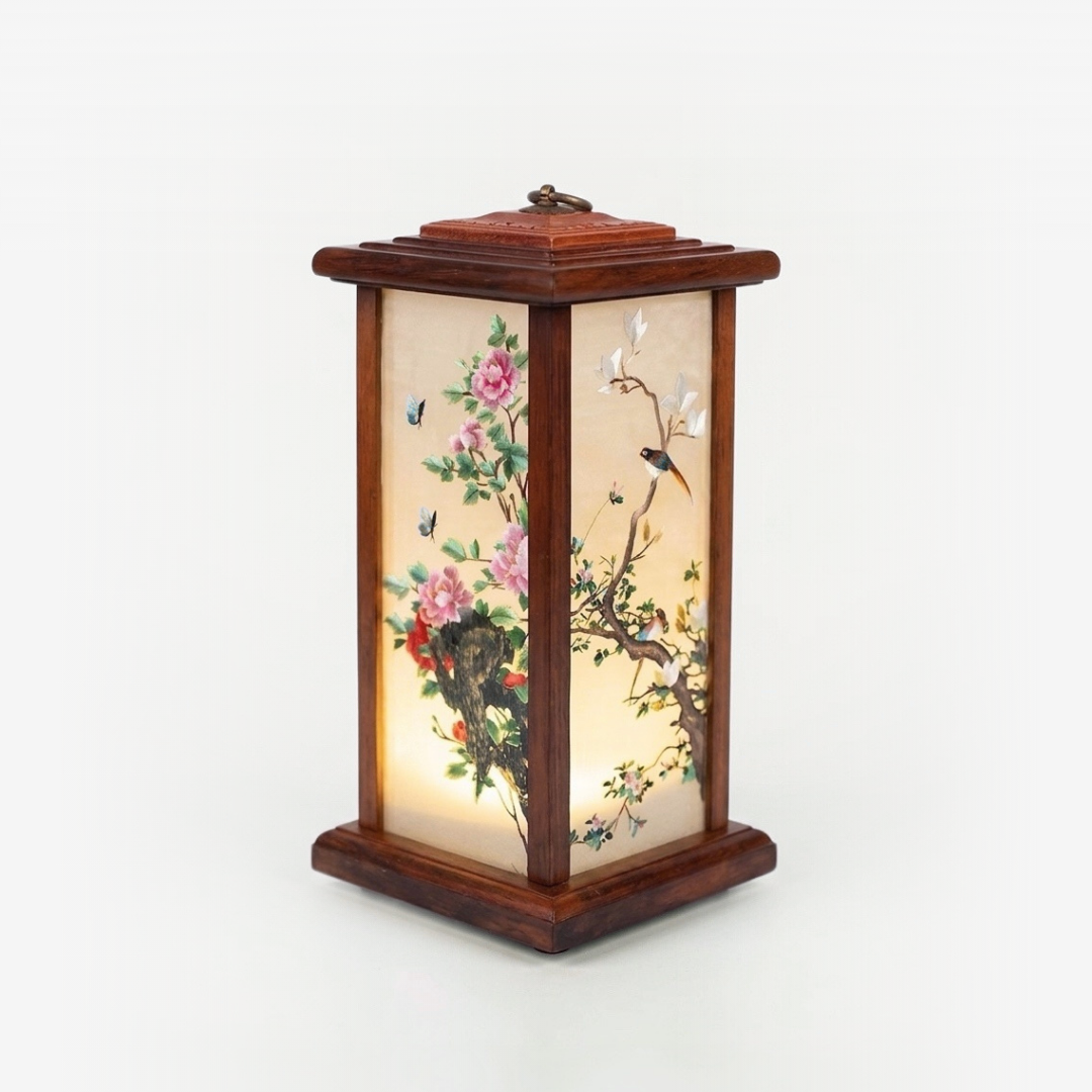 Su Embroidery Palace Silk Lamp