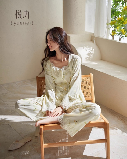 Chè Pajamas Set (Long-Sleeve & Pants)