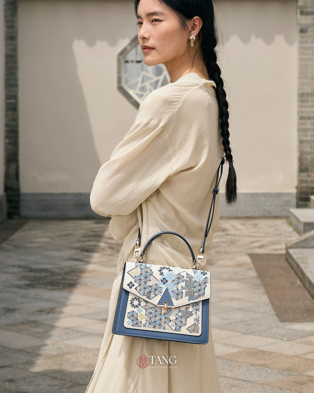 Tang Red 24 Embroidered Suozi Pattern Top-Handle Bag