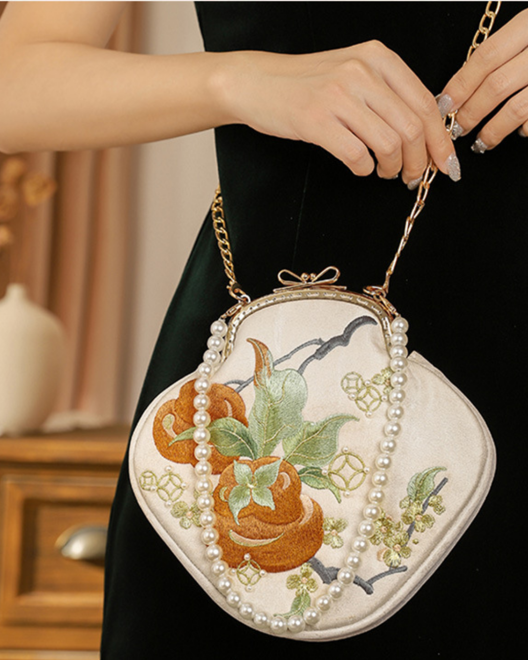 Tang Bloom Osmanthus Clutch