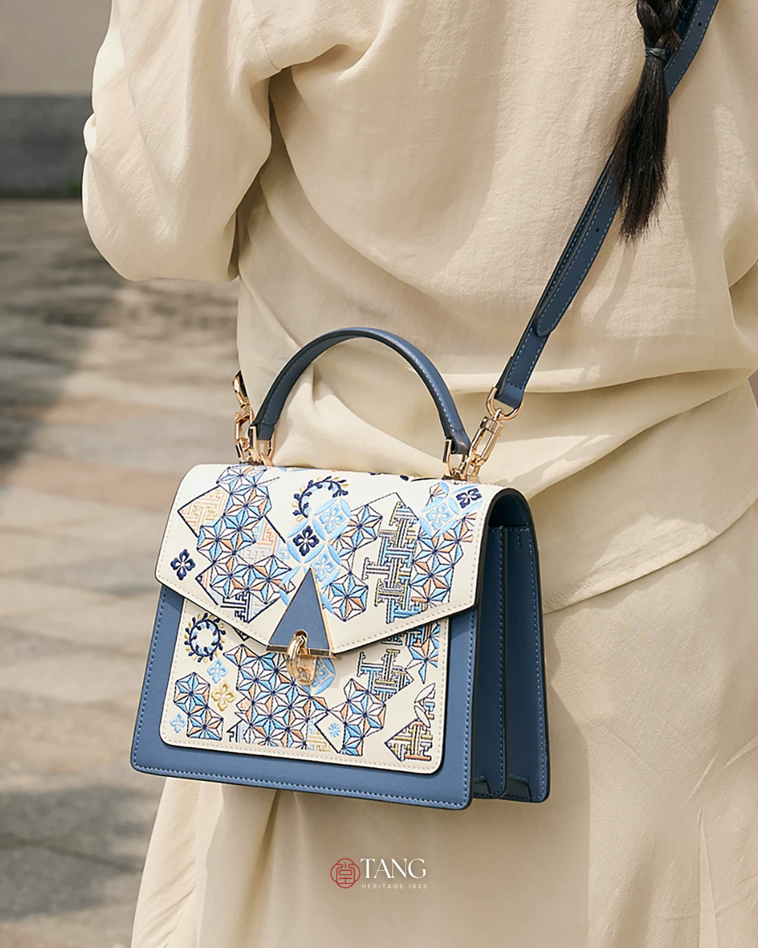 Tang Red 24 Embroidered Suozi Pattern Top-Handle Bag