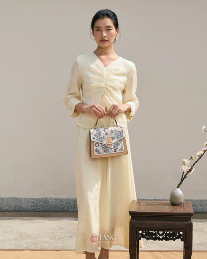 Tang Red 24 Embroidered Suozi Pattern Top-Handle Bag
