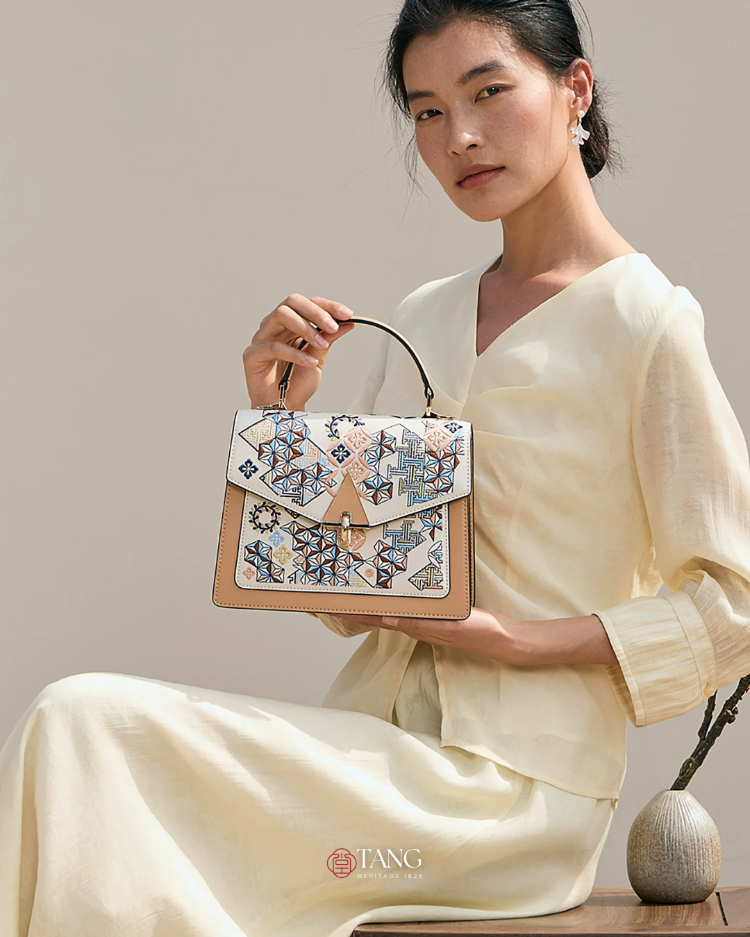Tang Red 24 Embroidered Suozi Pattern Top-Handle Bag