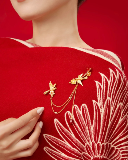 Plumrise Brooch