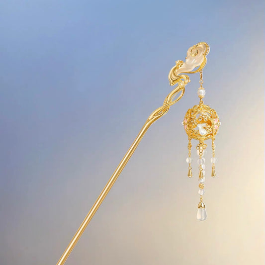 Moon Rabbit Among Clouds Hairpin
