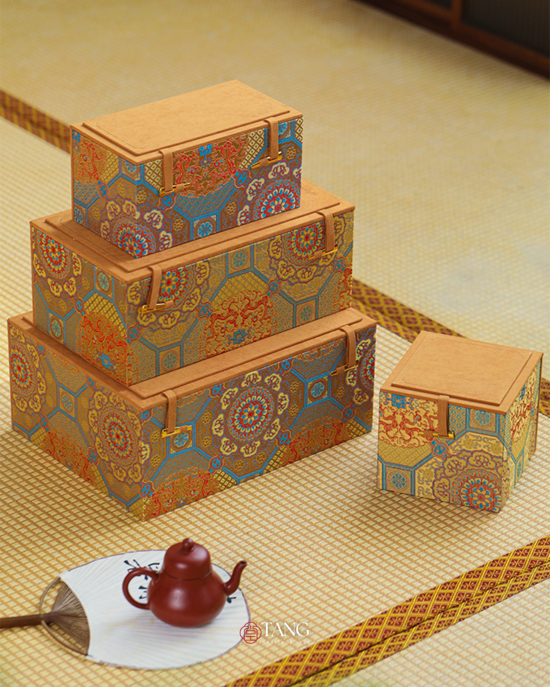 Imperial Brocade Ceramics Gift Box