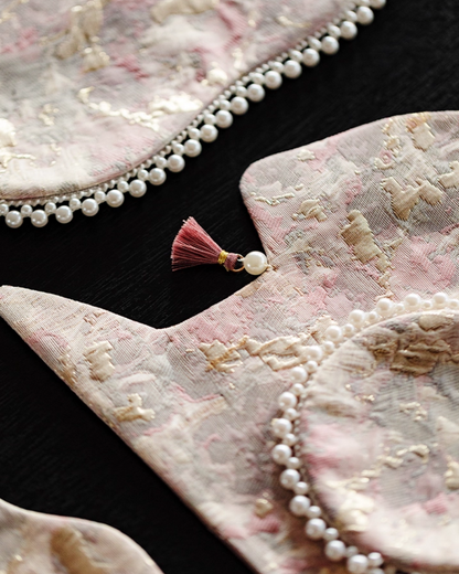 Peach Blossom Trace Tea Mat