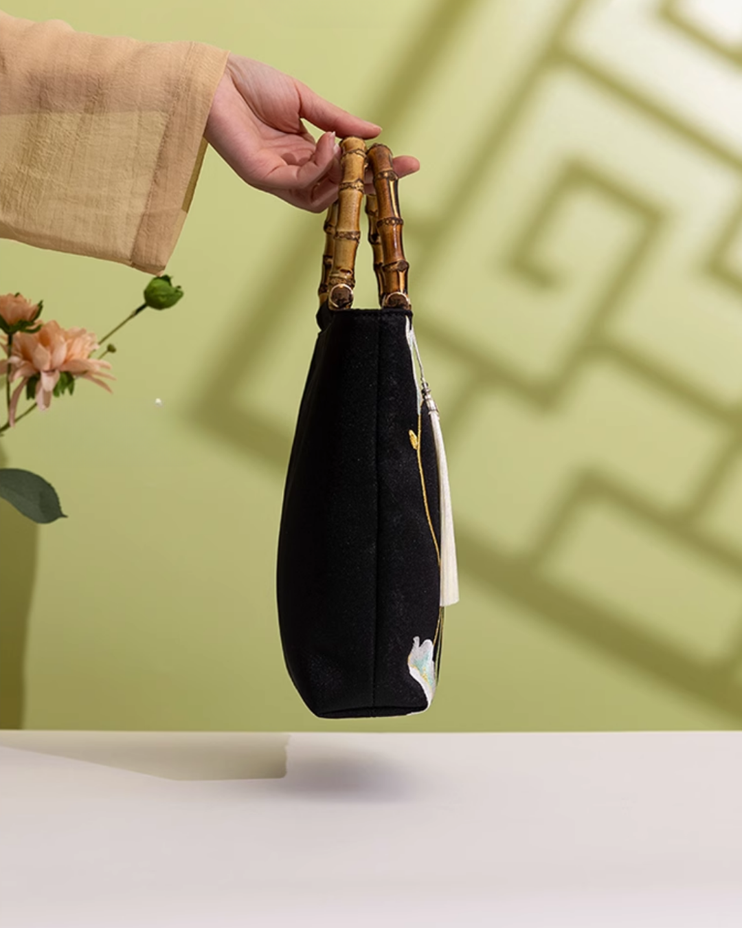 Tang Bloom Calla Lily Bamboo-Handle Bag