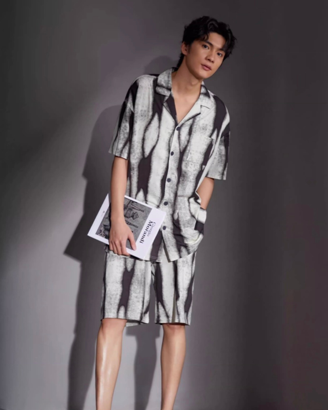 Yì Pajamas Set (Short-Sleeve & Shorts)