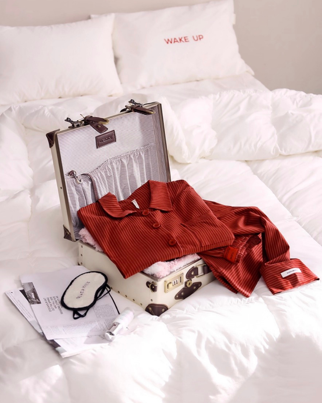 Yàn Pajamas Set (Long-Sleeve & Pants)