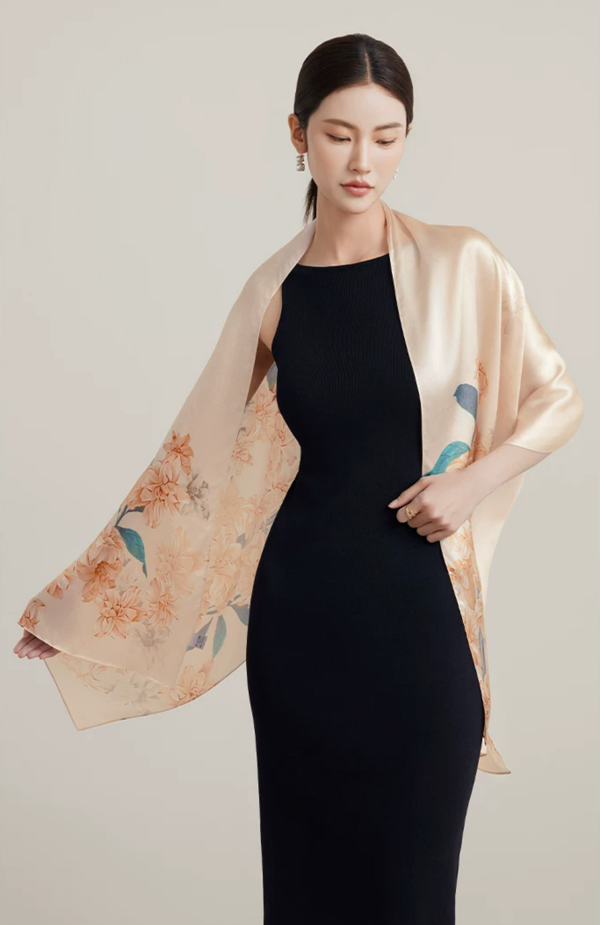 Blossom Array Printed Mulberry Silk Scarf