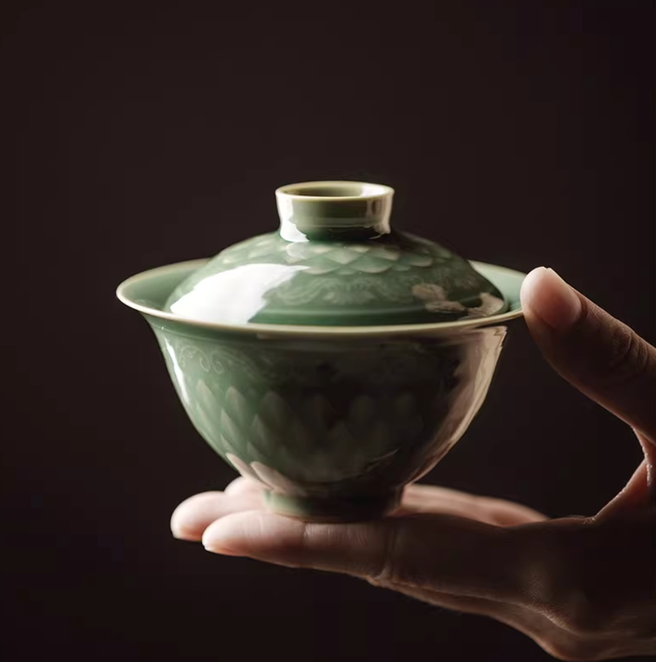 Yue Kiln Fish Scale Pattern Tea Cup