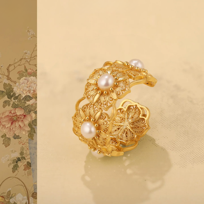Gold Vermeil Blooming Stamen Ring