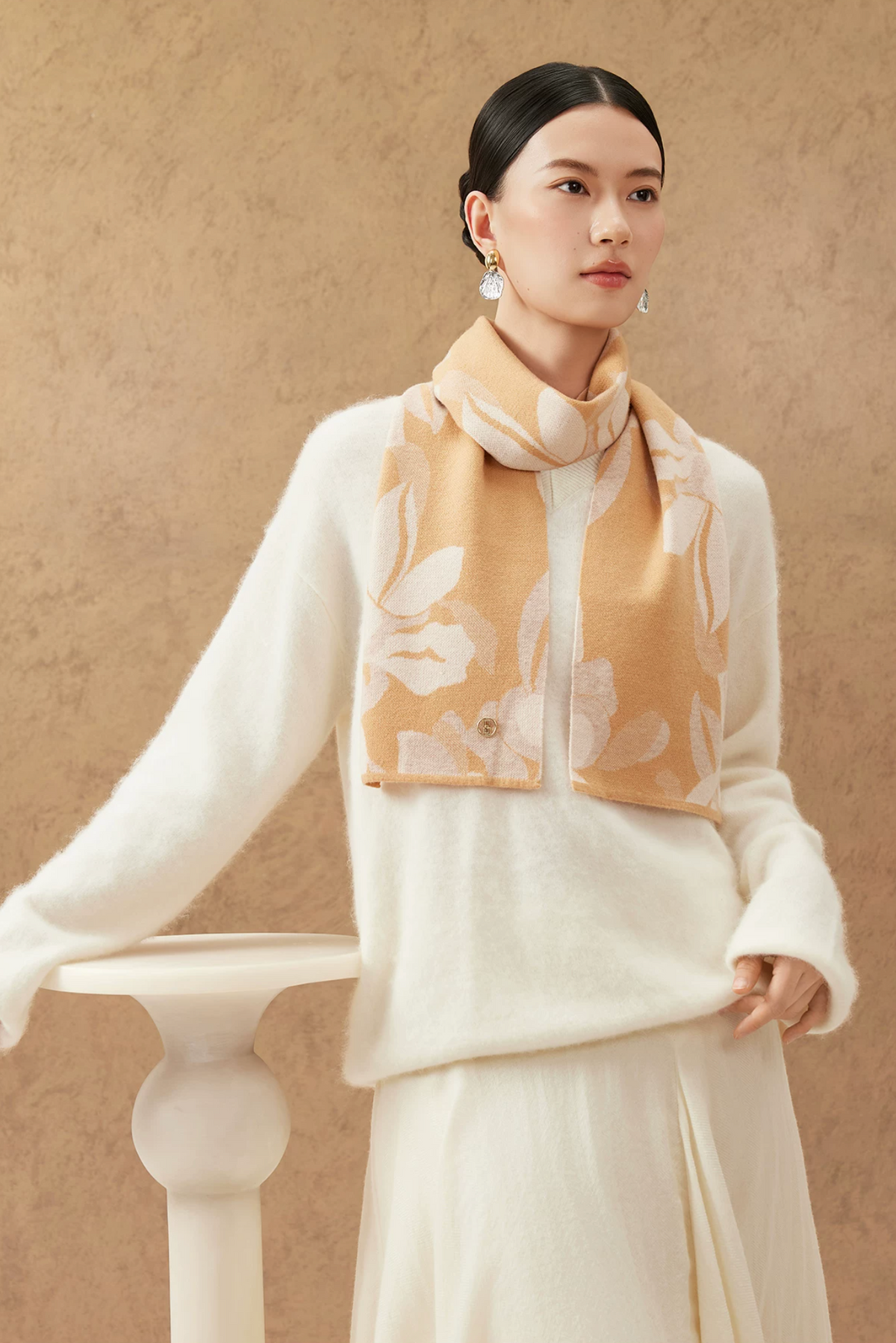 Golden Leaf Knit Wool Scarf