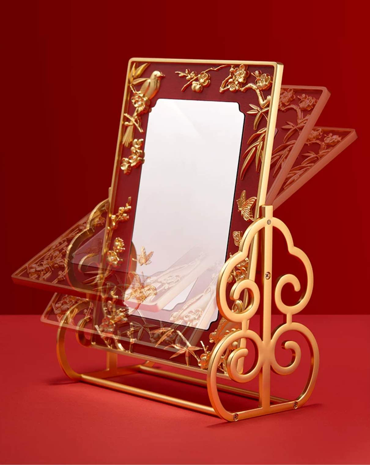 Magpie on Plum Blossom Mirror and Jewellery Box Gift Set