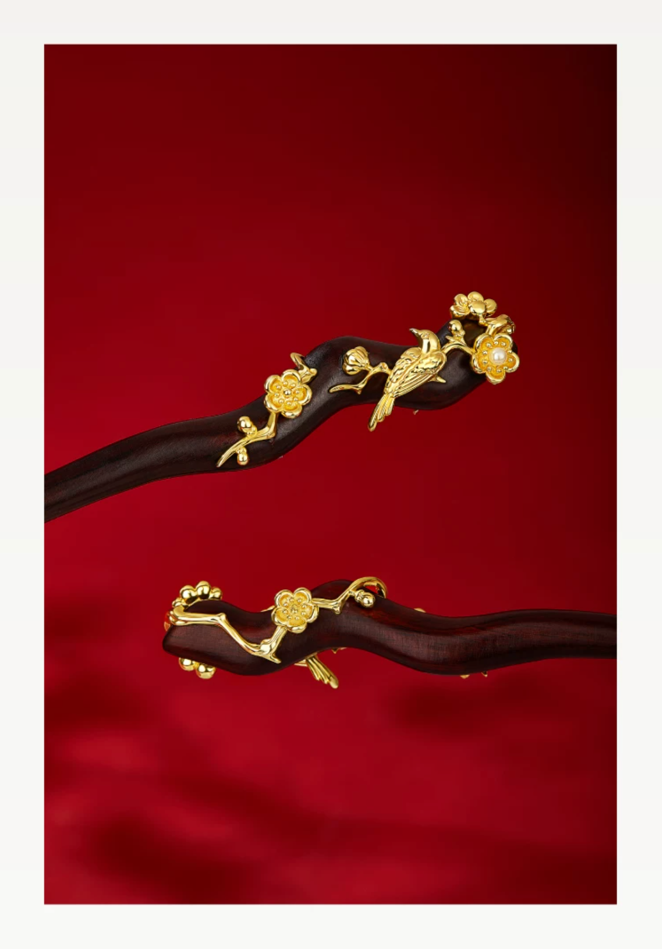 Magpie on Plum Sandalwood Hairpin
