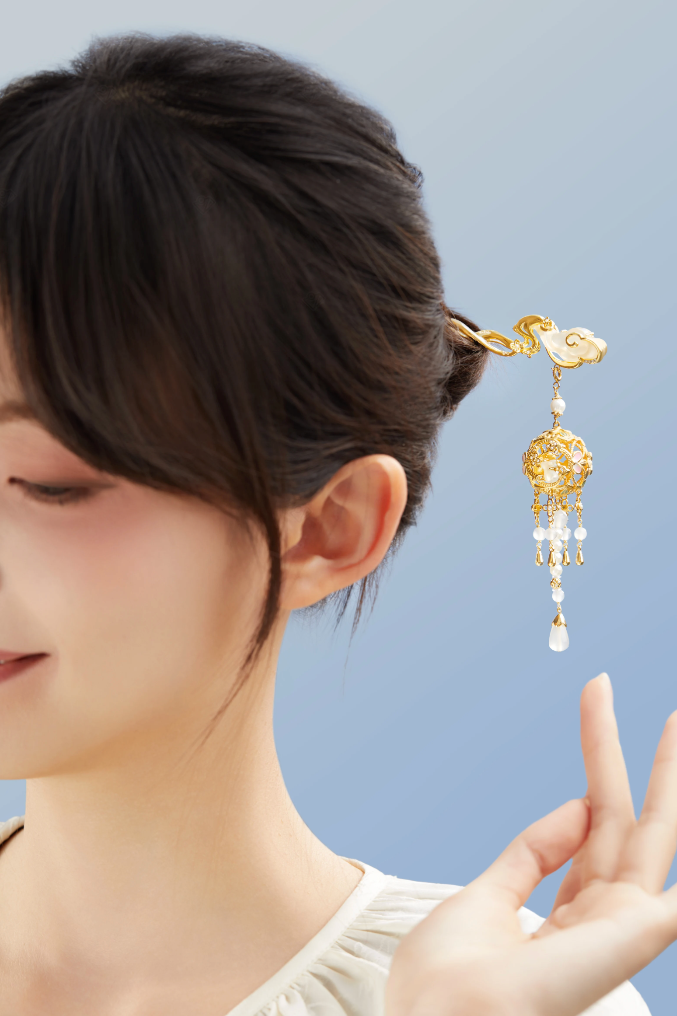 Moon Rabbit Among Clouds Hairpin