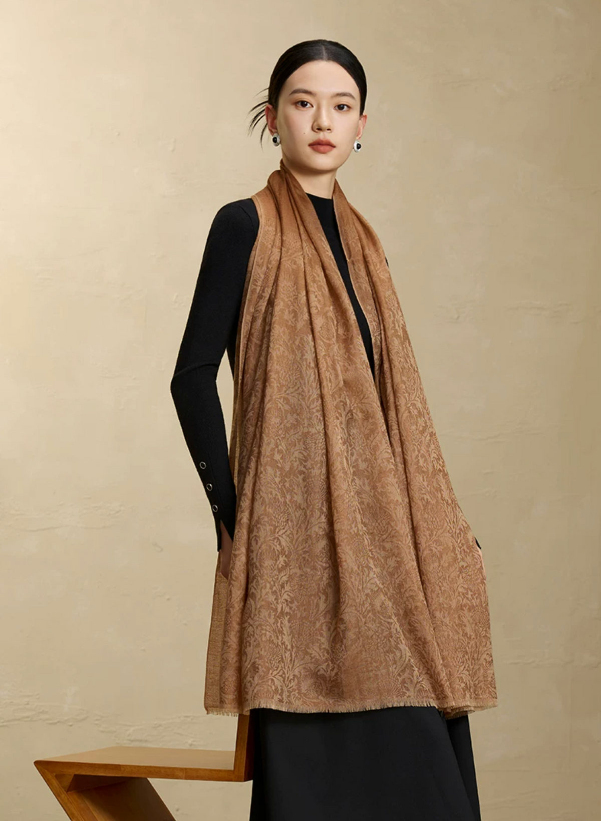 Phoenix Repose Jacquard Cashmere Wrap / Shawl