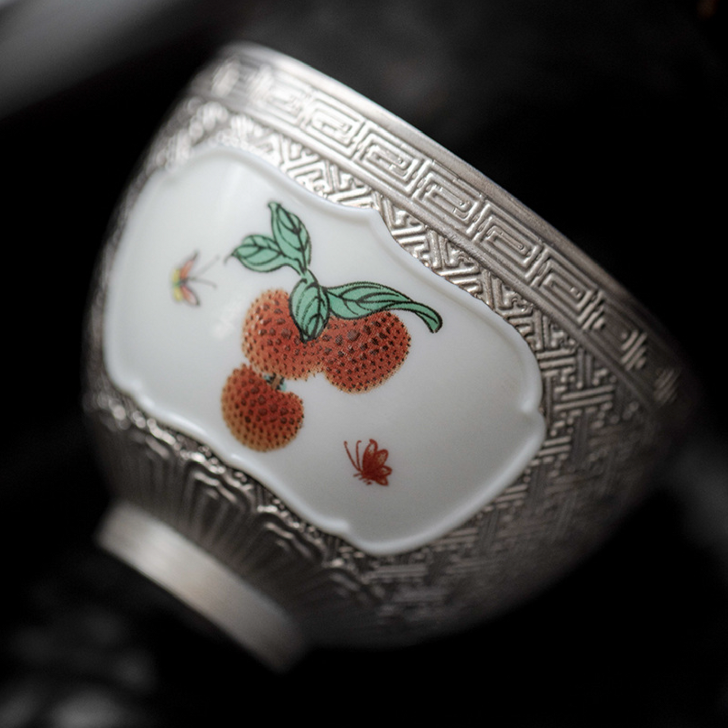 999 Sterling Silver Litchi Round Tea Cup