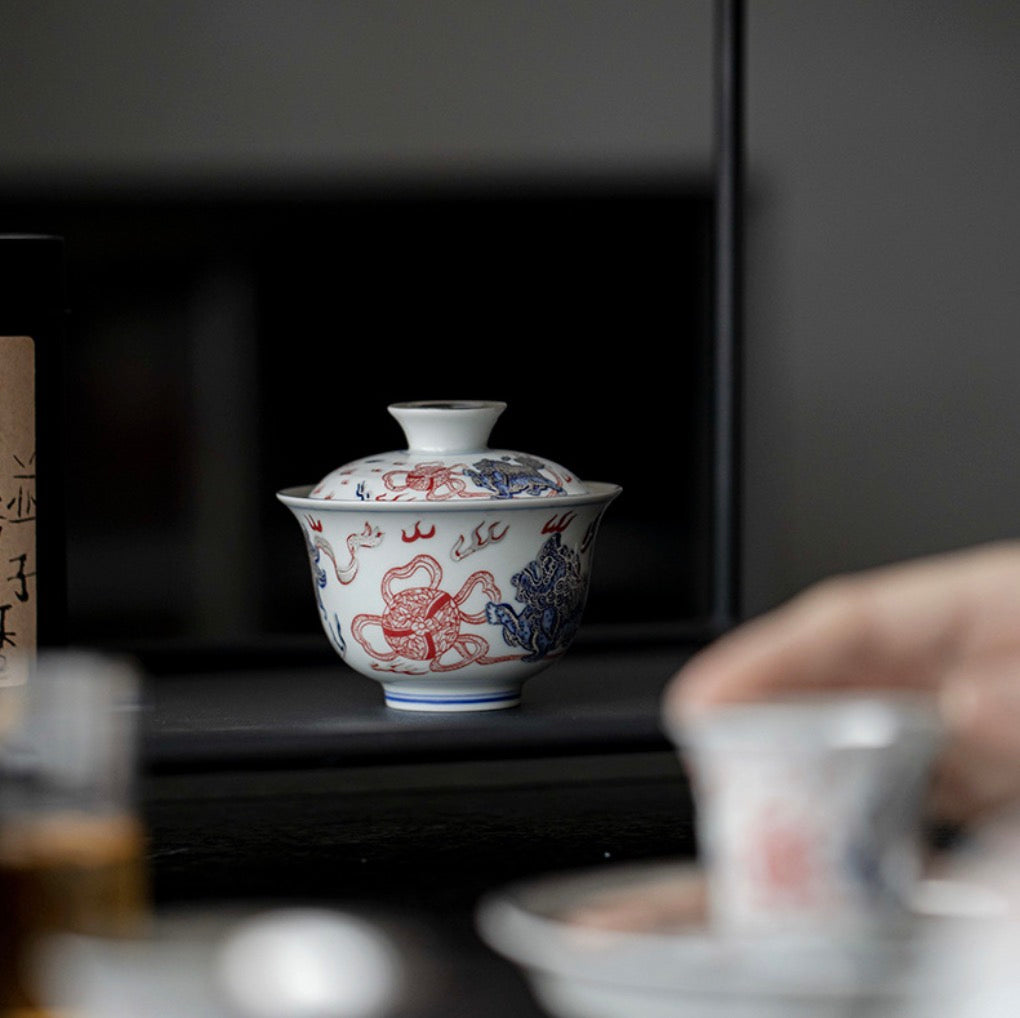 999 Sterling Silver Lion Tea Pot